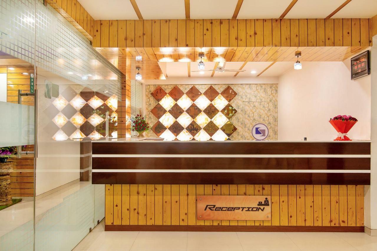 Hotel Sheetal Plaza 苏拉特 外观 照片
