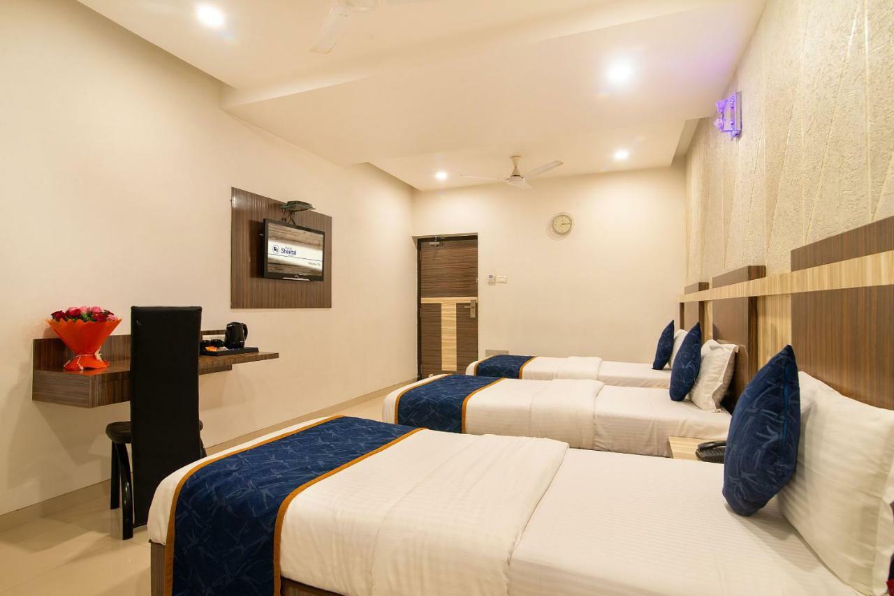 Hotel Sheetal Plaza 苏拉特 外观 照片