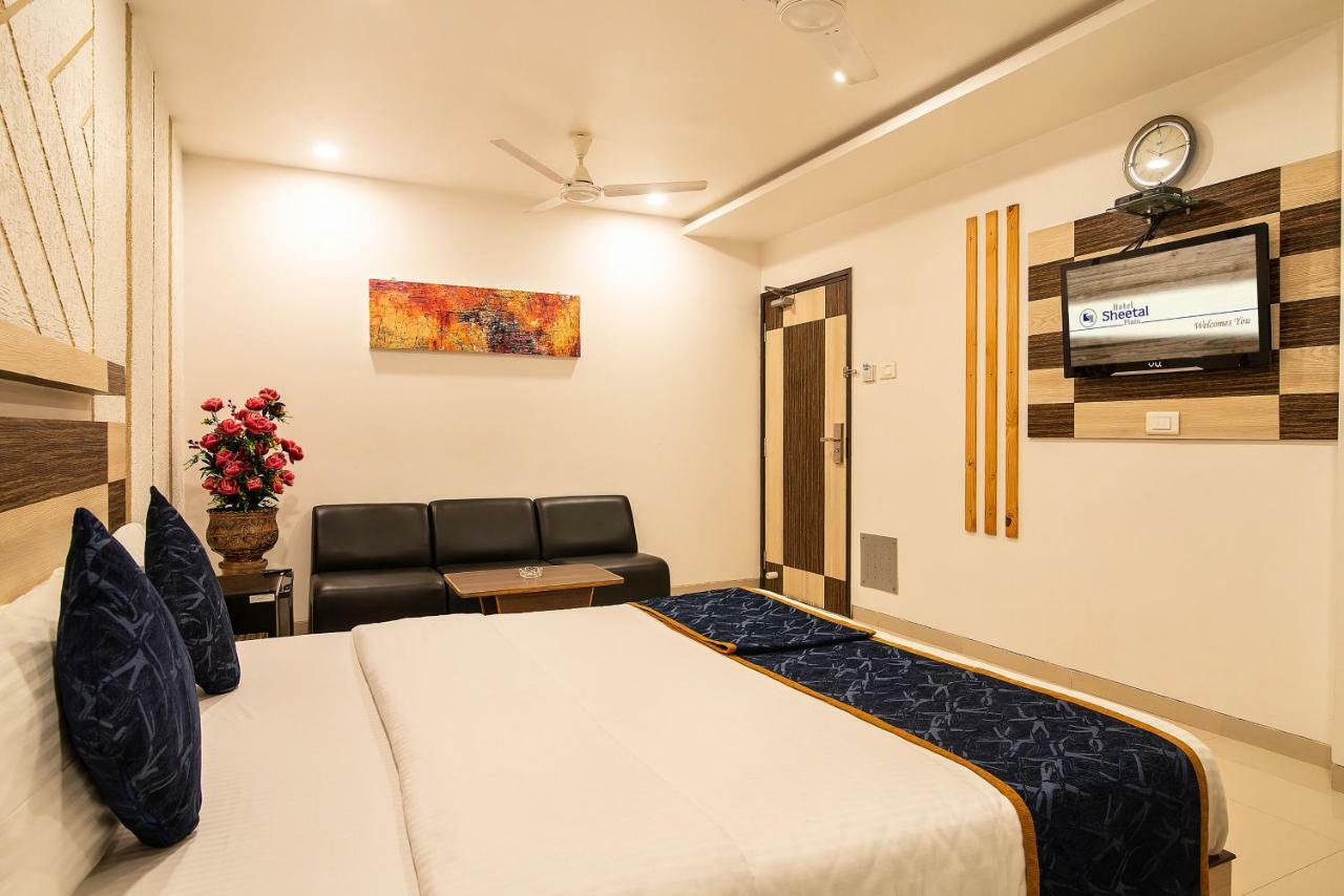 Hotel Sheetal Plaza 苏拉特 外观 照片